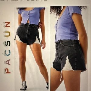 PacSun Ultra High Rise Vintage Denim Short Size 26